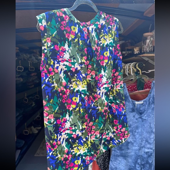 J. crew size 00 woman’s bright colored tank - Picture 3 of 3